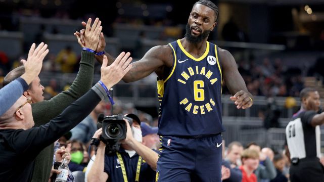 关于关键时刻印第安纳步行者调整名单以备足总杯,官宣签约环节打磨,管理层满意,纪律约束更严格的信息 关于关键时刻印第安纳步行者调整名单以备足总杯,官宣签约环节打磨,管理层满意,纪律约束更严格的信息